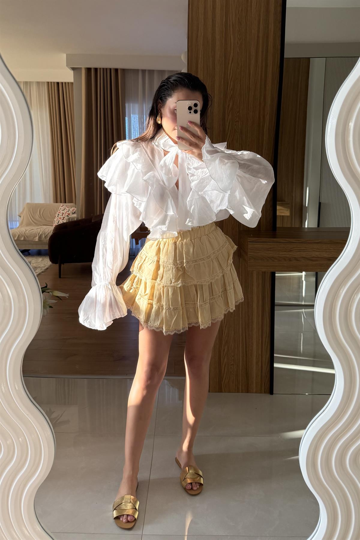 Audrey Hardal Dantel Geçişli Şort Etek