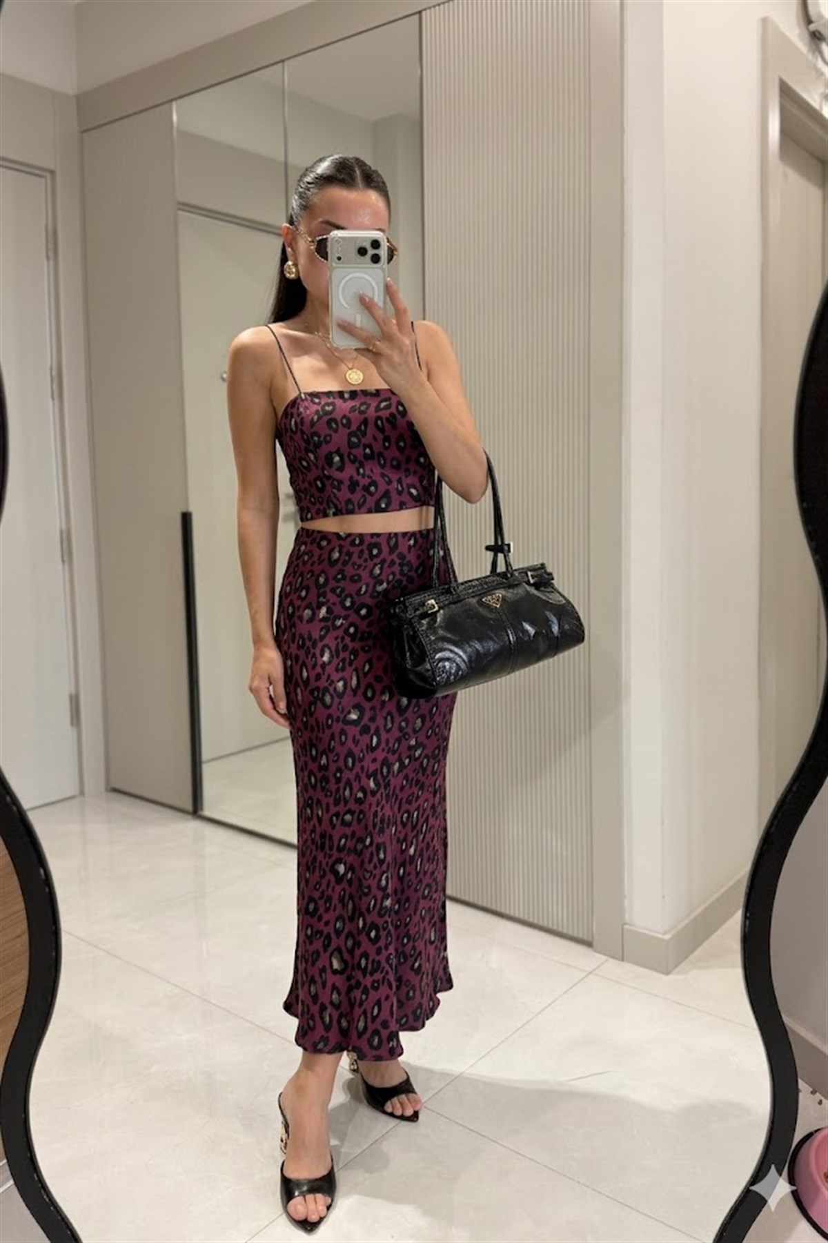 Avoid Kırmızı Saten Leopar Crop