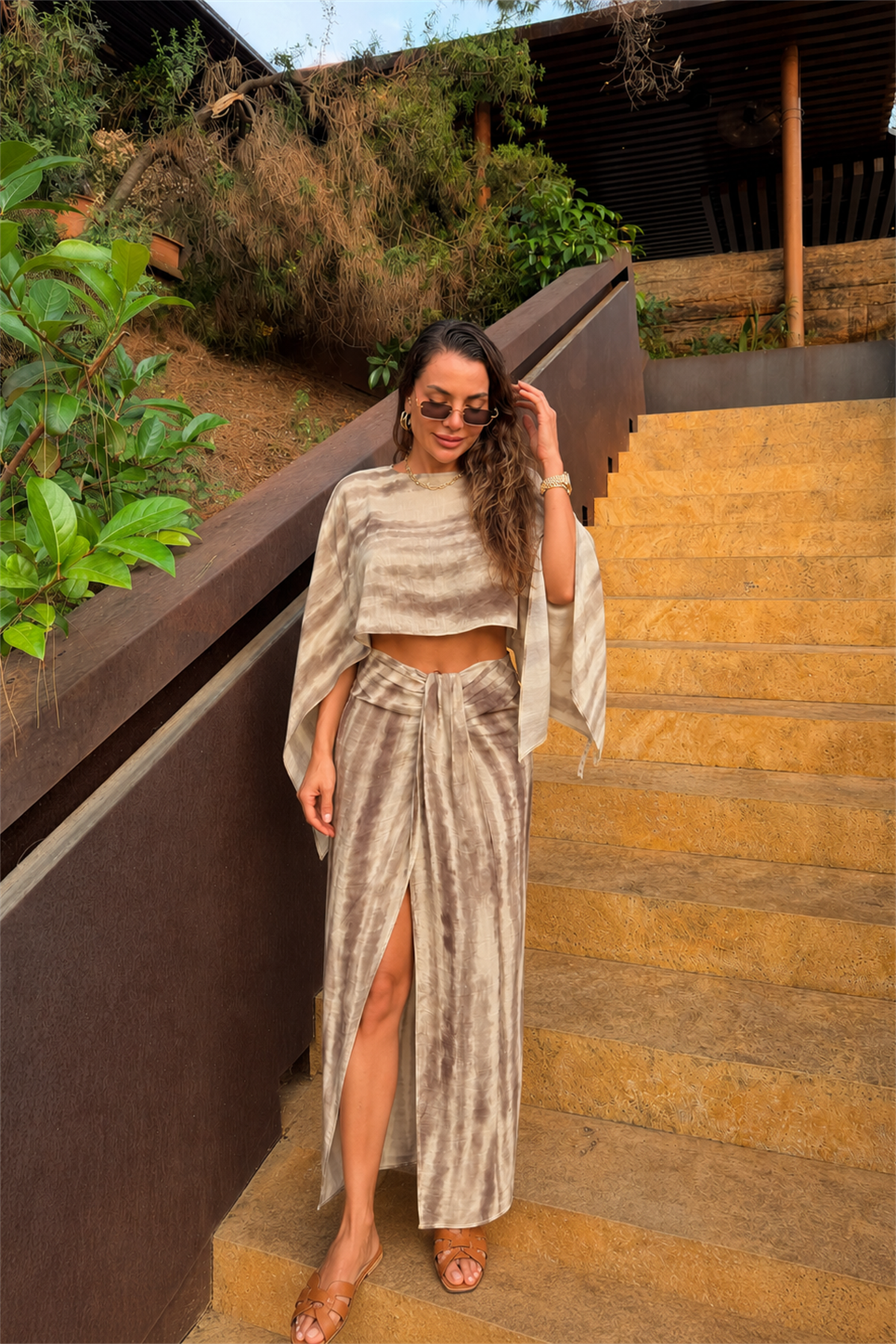 Avory Kahve Batik Desen Pareo Takım