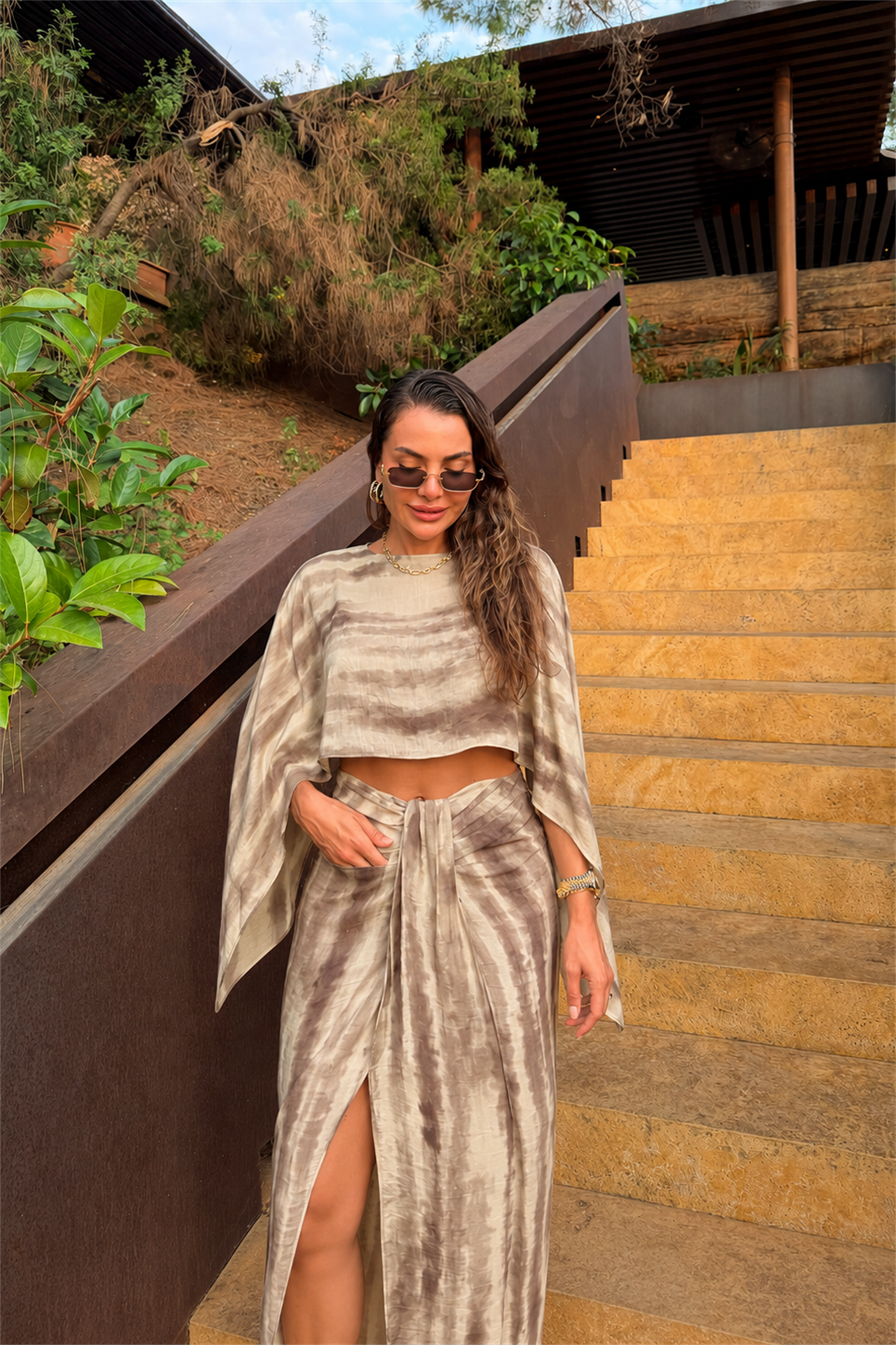Avory Kahve Batik Desen Pareo Takım