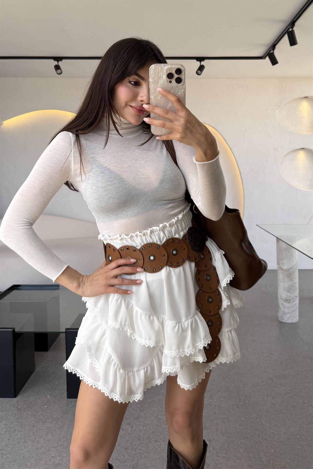 Avril Beyaz Transparan Basic Body