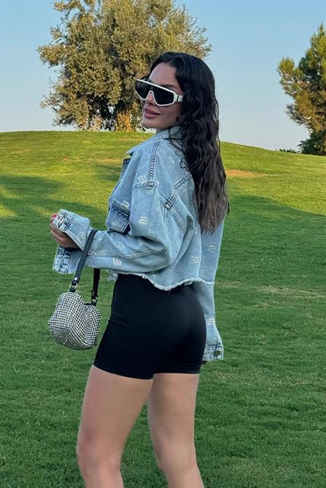 Taşlı Tasarım Kot Ceket 