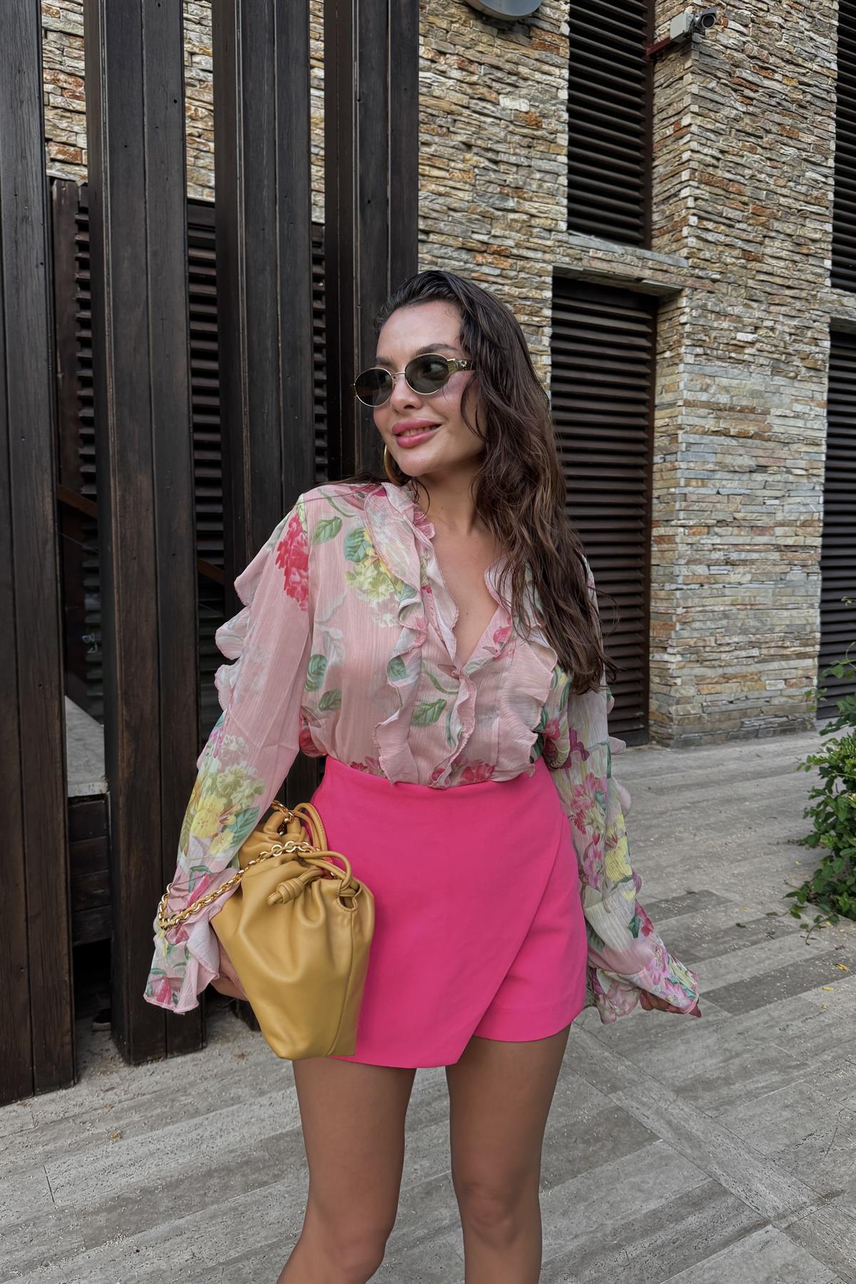 Babbies Pembe Çiçek Desenli Yaka Fırfırlı Şifon Gömlek 