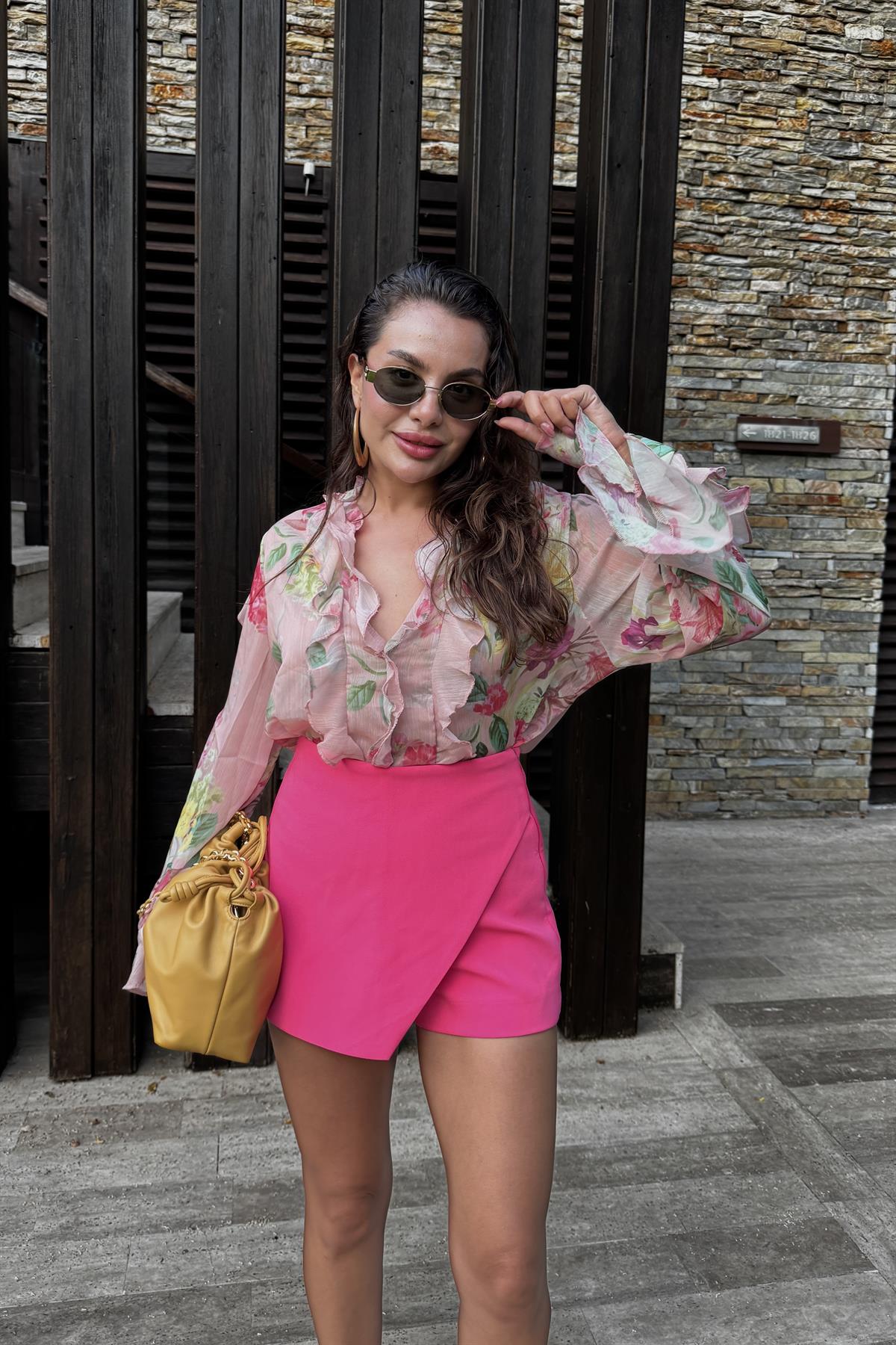 Babbies Pembe Çiçek Desenli Yaka Fırfırlı Şifon Gömlek 