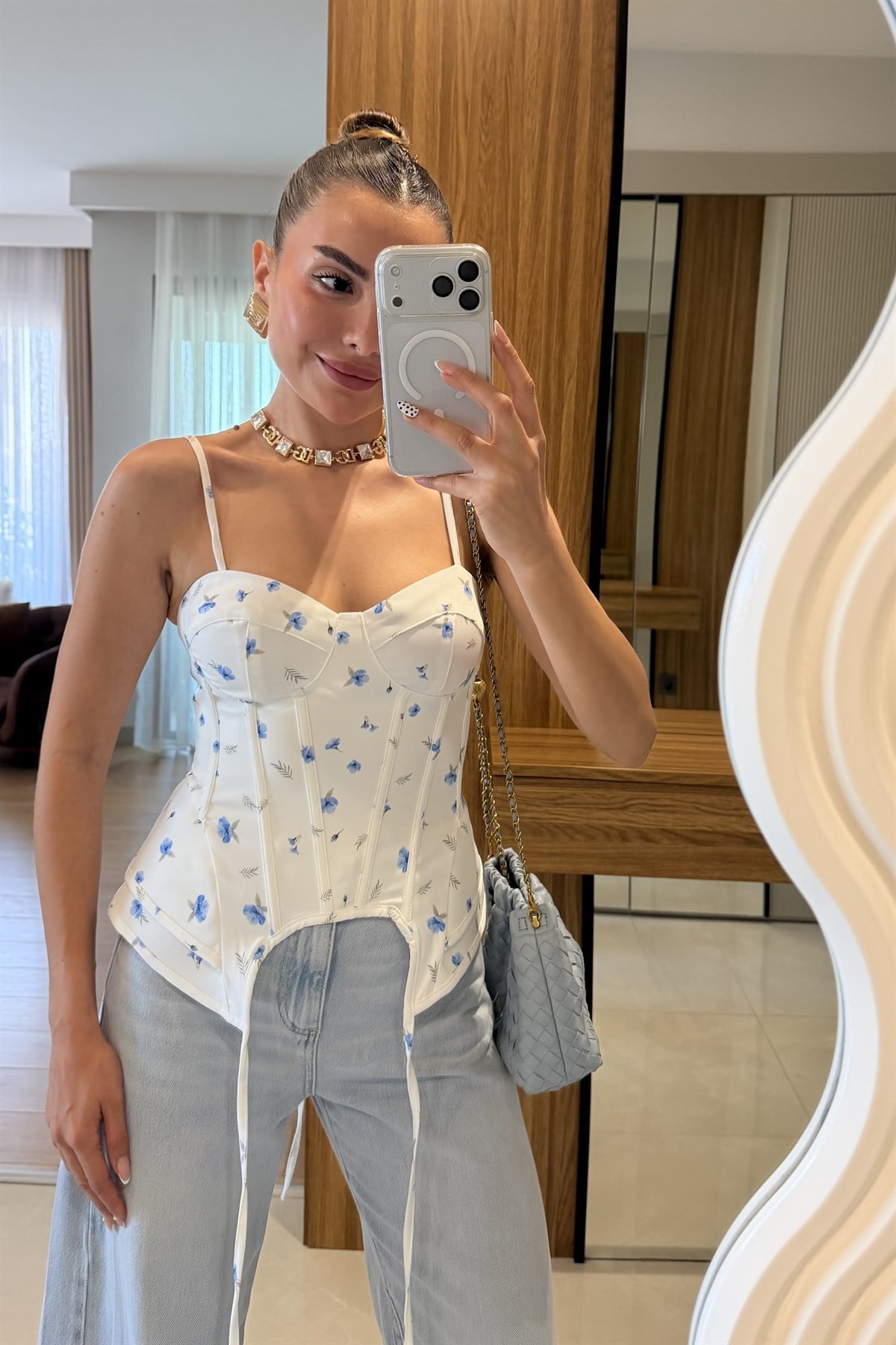 Balie Beyaz Çiçek Desenli Korsaj Korse Büstiyer