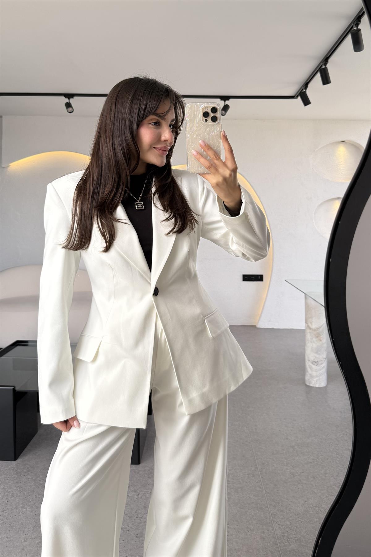 Barcelona Beyaz Premium Belden Oturtmalı Takım