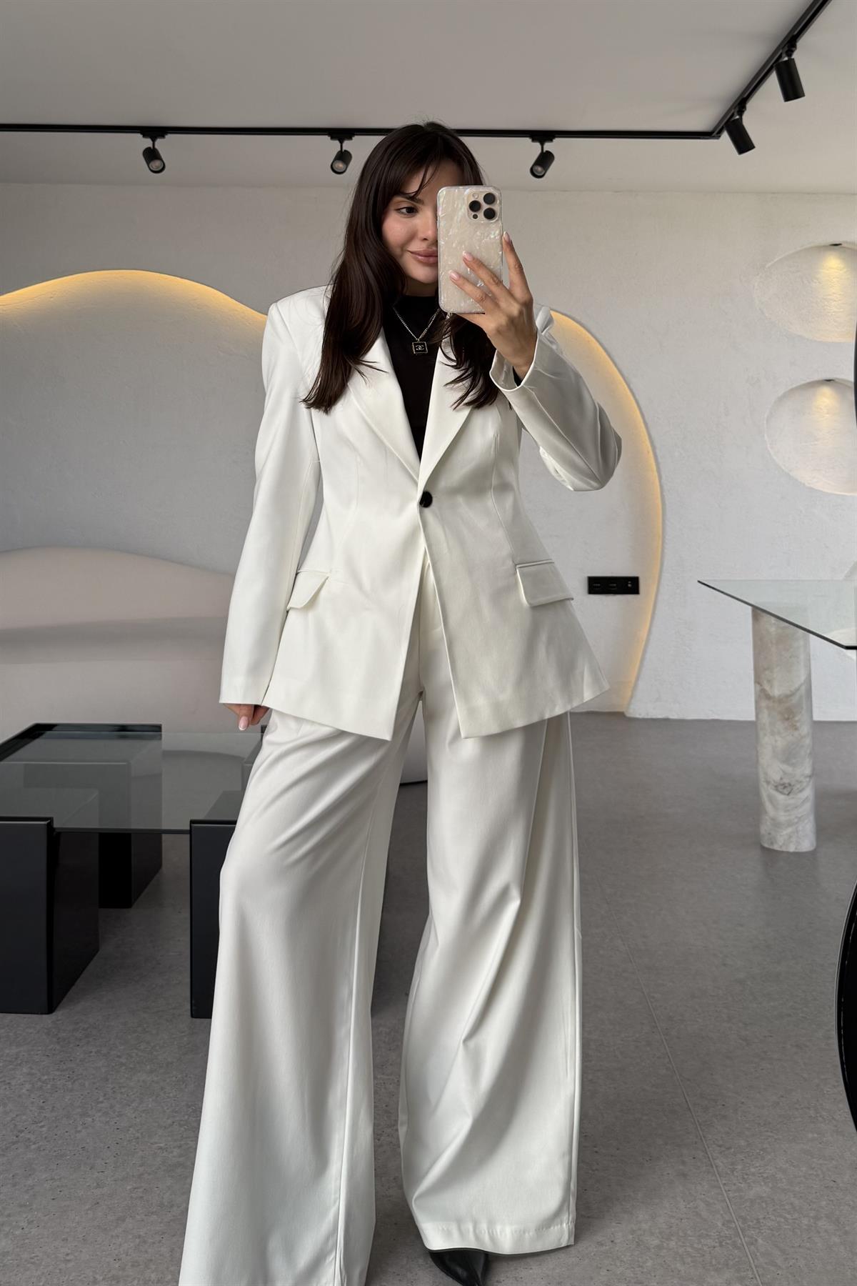 Barcelona Beyaz Premium Belden Oturtmalı Takım