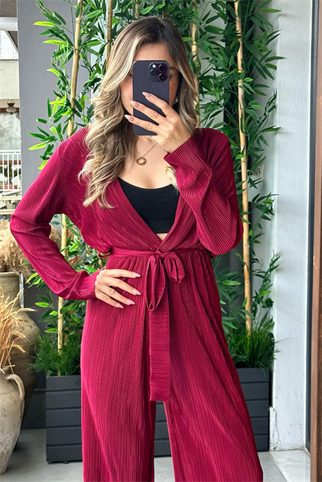 Bel kuşaklı saten kırinkıl kumaş bordo tulum