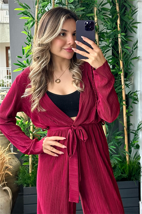 Bel kuşaklı saten kırinkıl kumaş bordo tulum