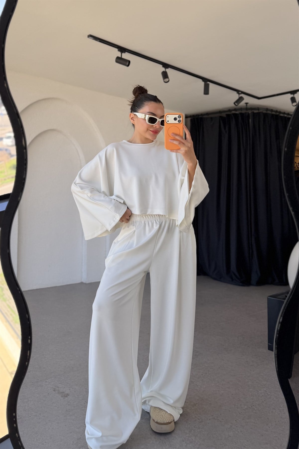 Belinda Beyaz Yarasa Kol Modal Takım