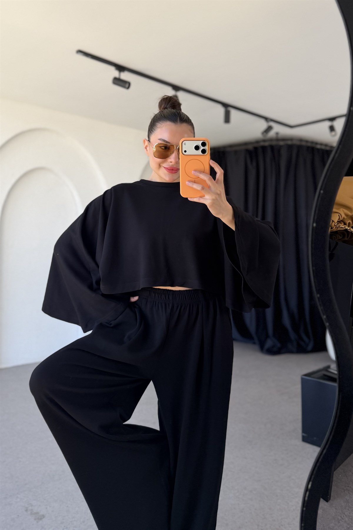 Belinda Siyah Yarasa Kol Modal Takım