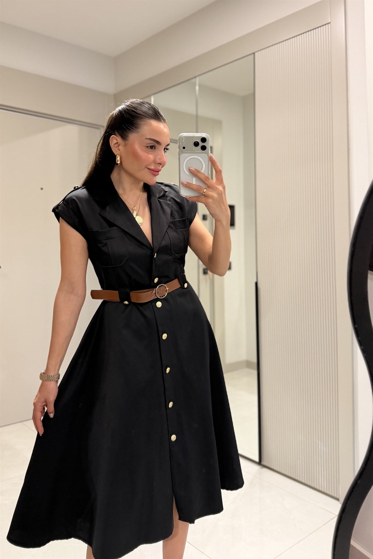 Bellax Kahve Kemerli Siyah Gömlek Elbise