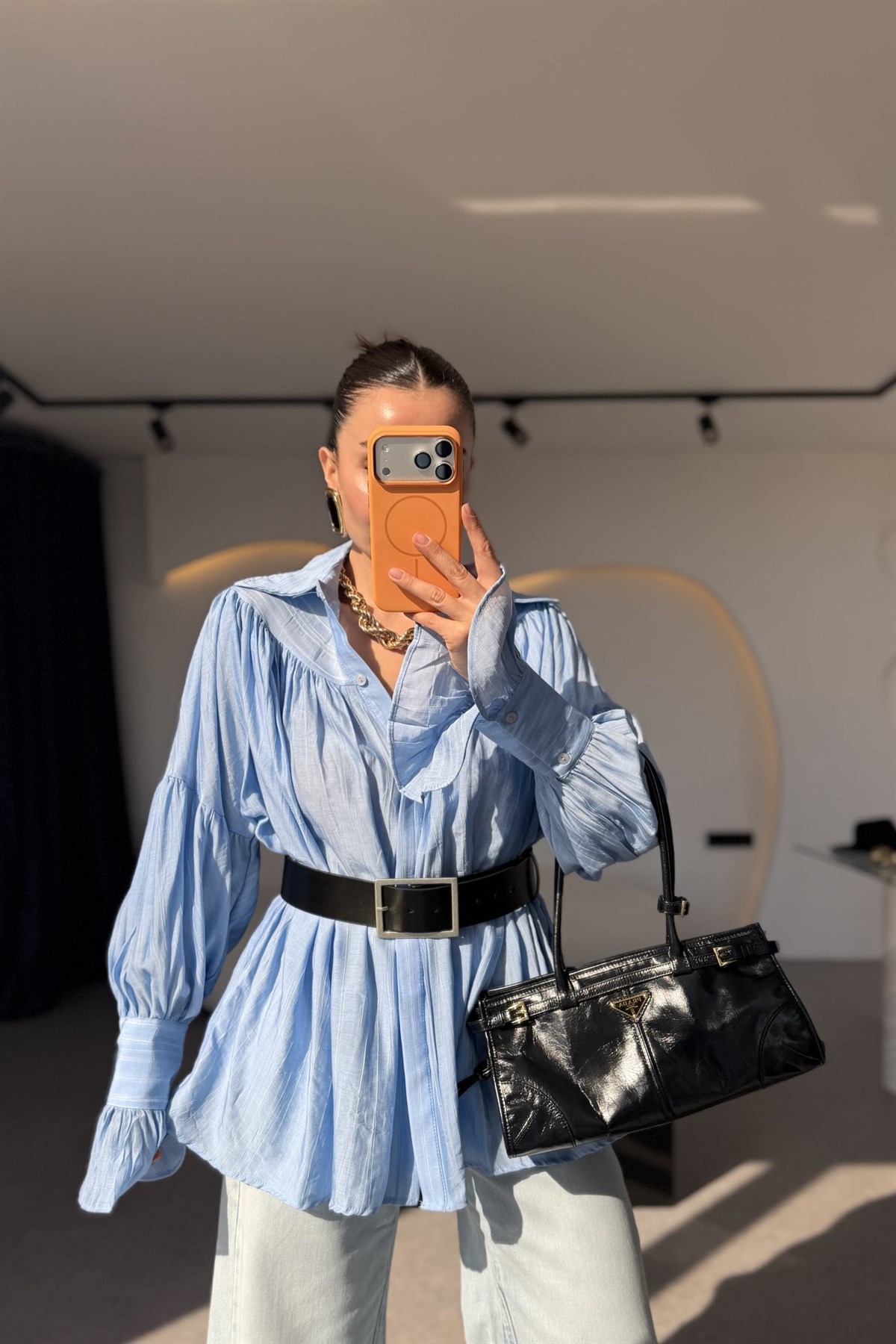 Bellis Mavi Büzgülü Tasarım Gömlek