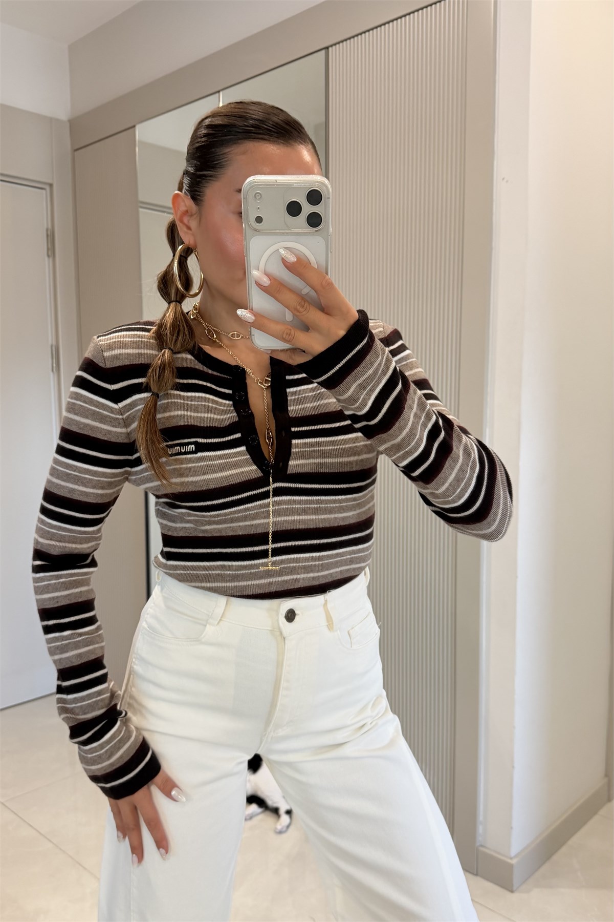 Belluna Kahve Düğme Detaylı Çizgili Triko Bluz
