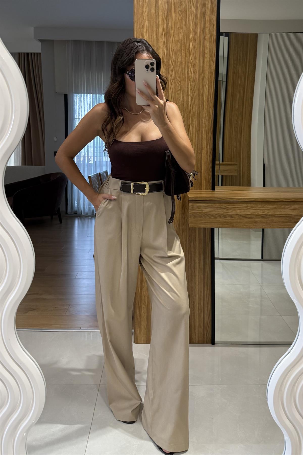 Belluna Kemer Detaylı Pantolon