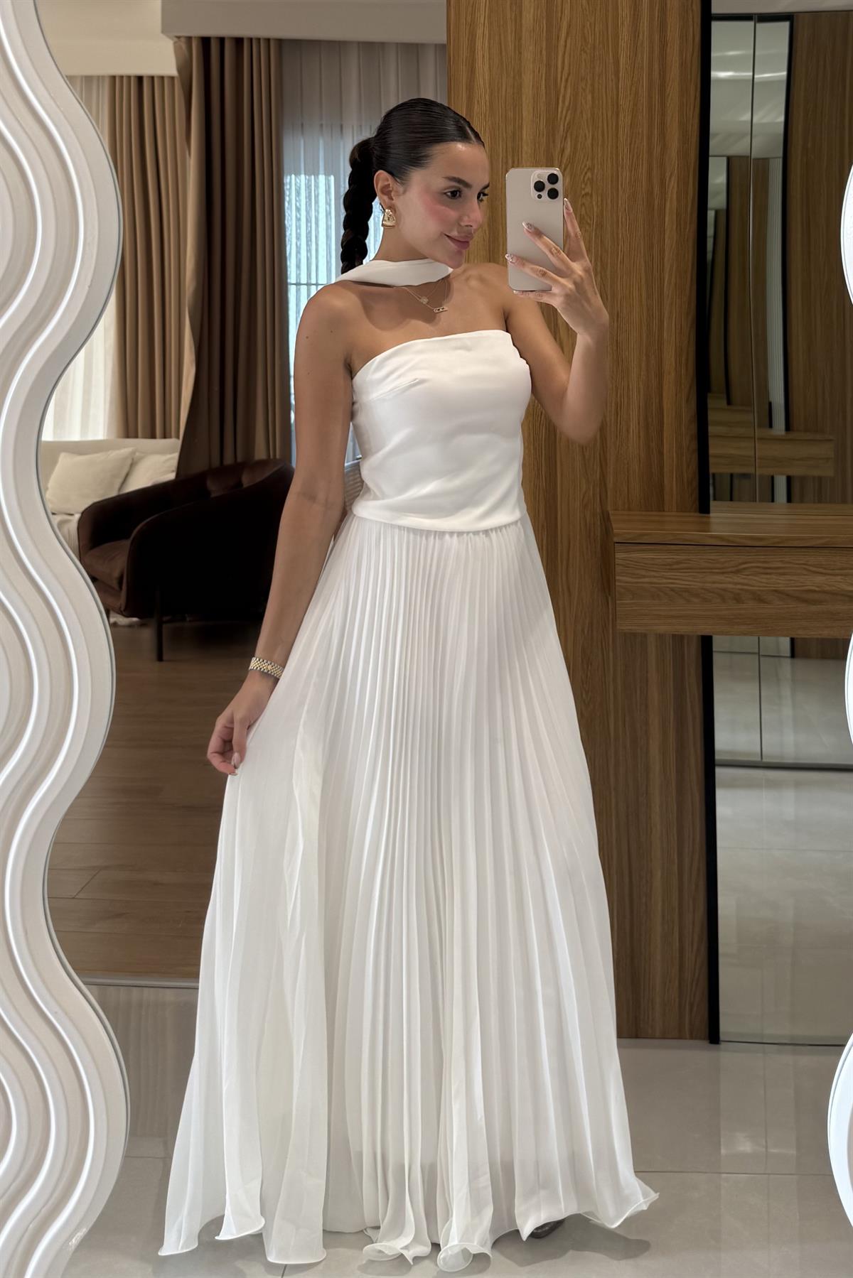 Benedict Beyaz  Pileli Uzun Etek