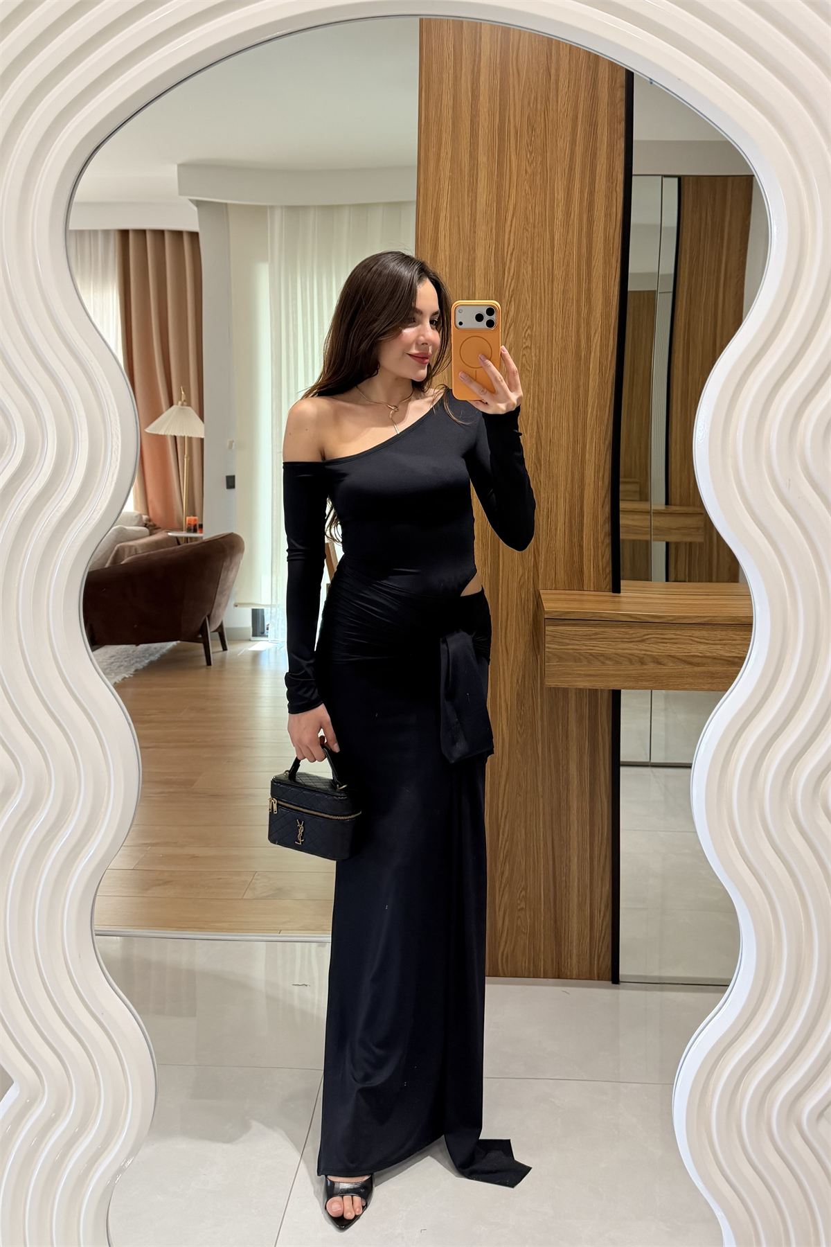 Benora Siyah Bağlamalı Tasarım Elbise