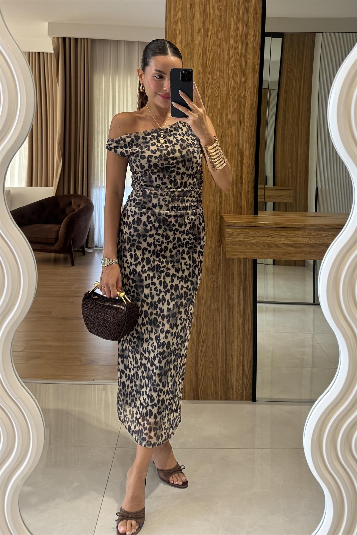 Berenice Tek Omuz Leopar Elbise