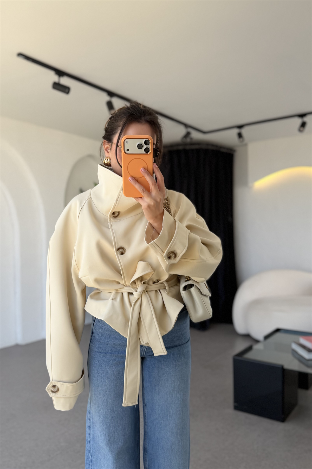 Bestlow Bej Dik Yaka Trenç