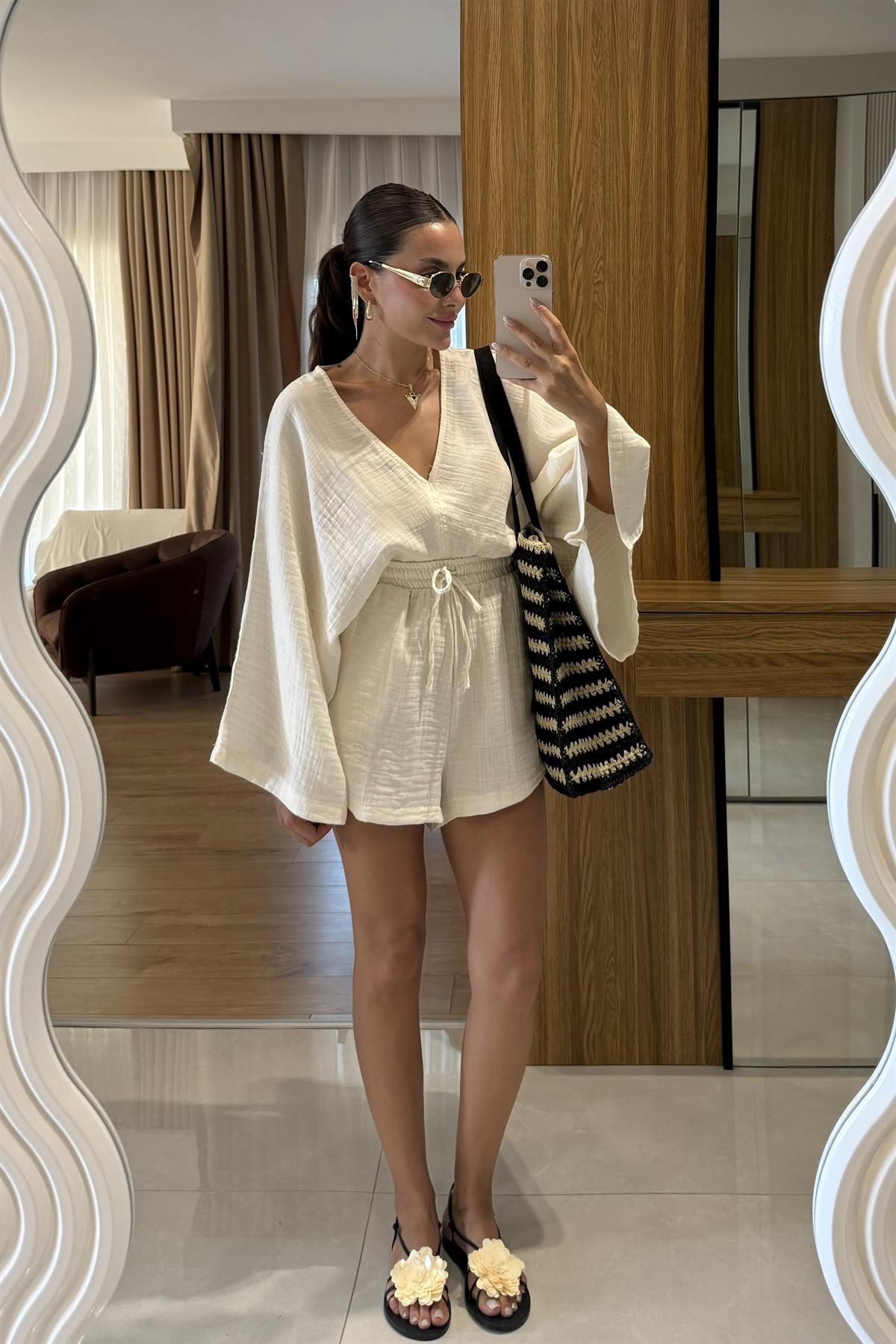 Biana Krem Müslin Yarasa Kol Takım