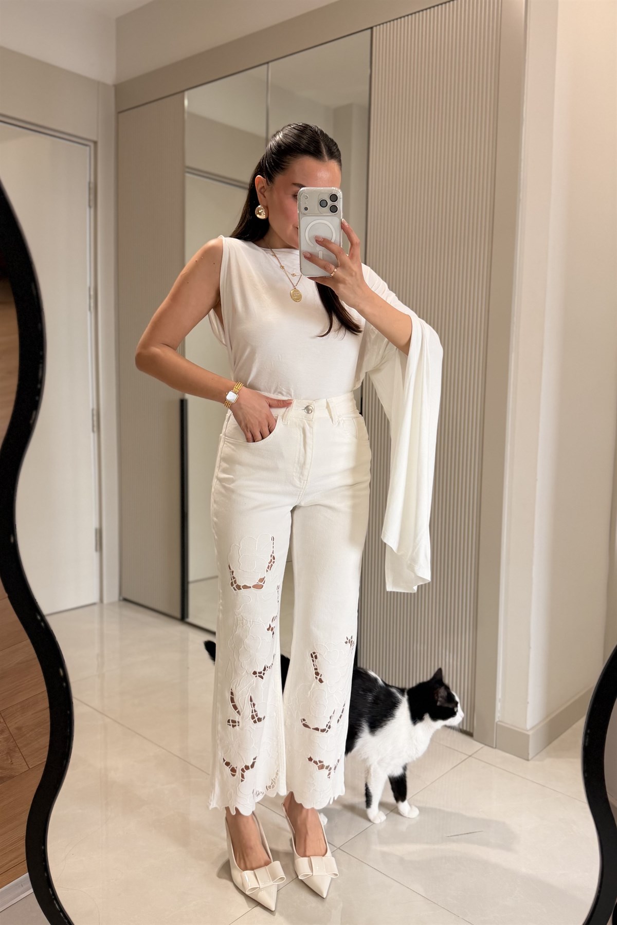 Blaire Ekru Yüksek Bel İşlemeli Jean