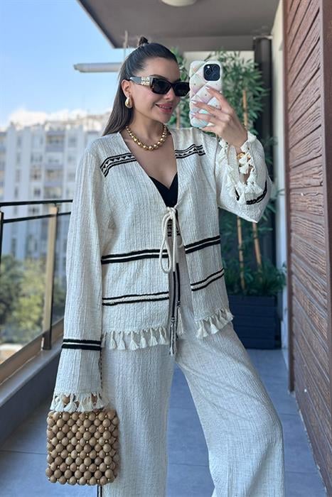 Boheme Püskül Detaylı Kimono