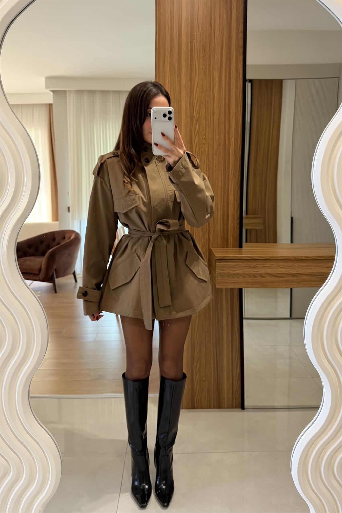 Bohemia Camel Kuşaklı Trenç