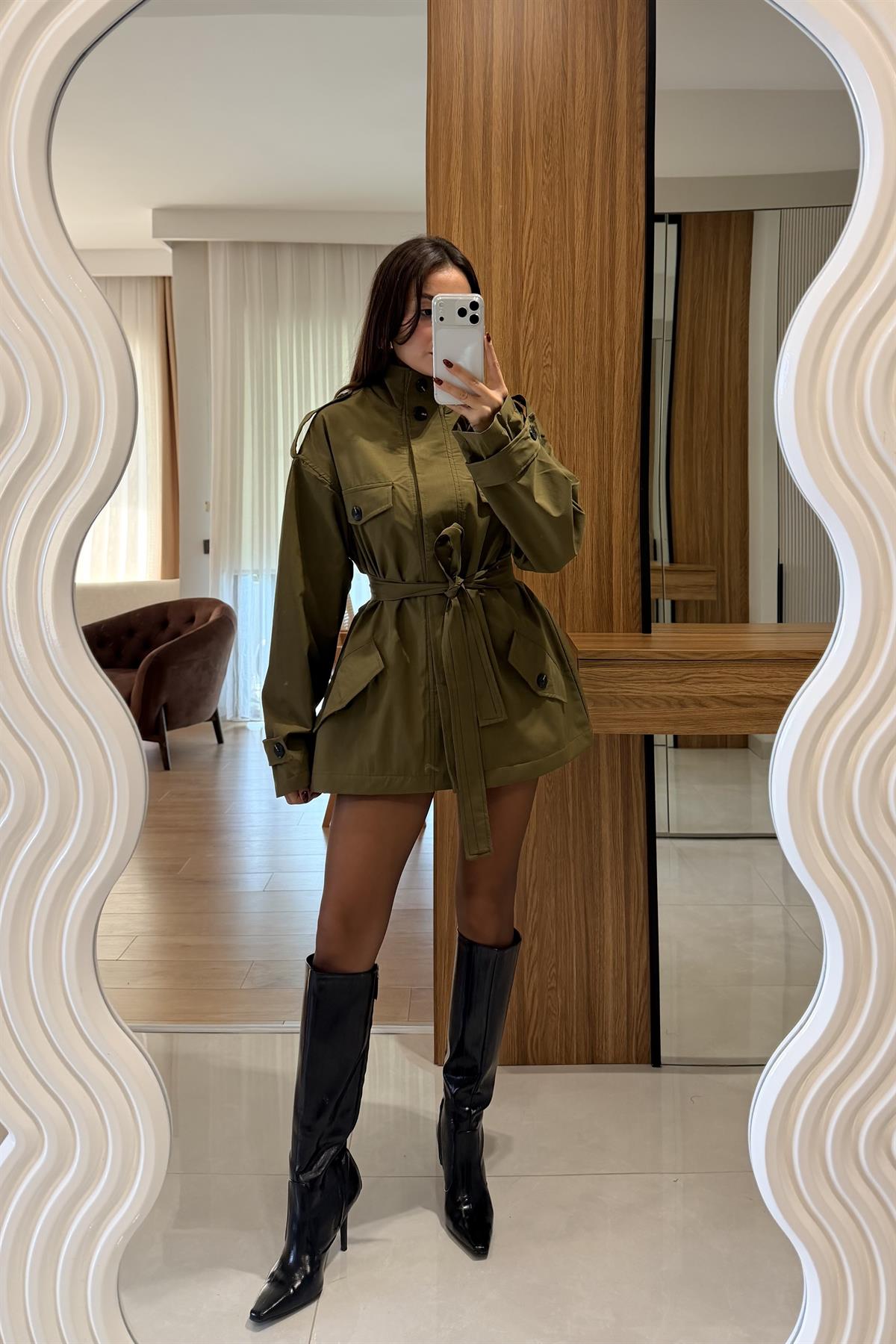 Bohemia Haki Kuşaklı Trenç