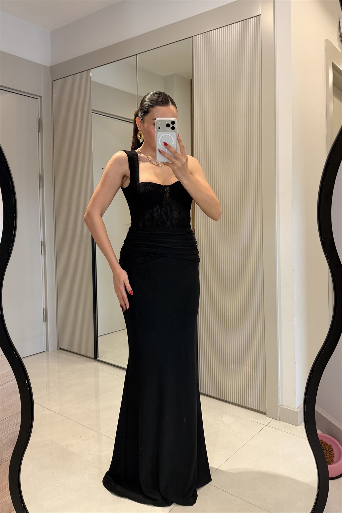 Bonjour Siyah Dantel Detay Balık Model Elbise