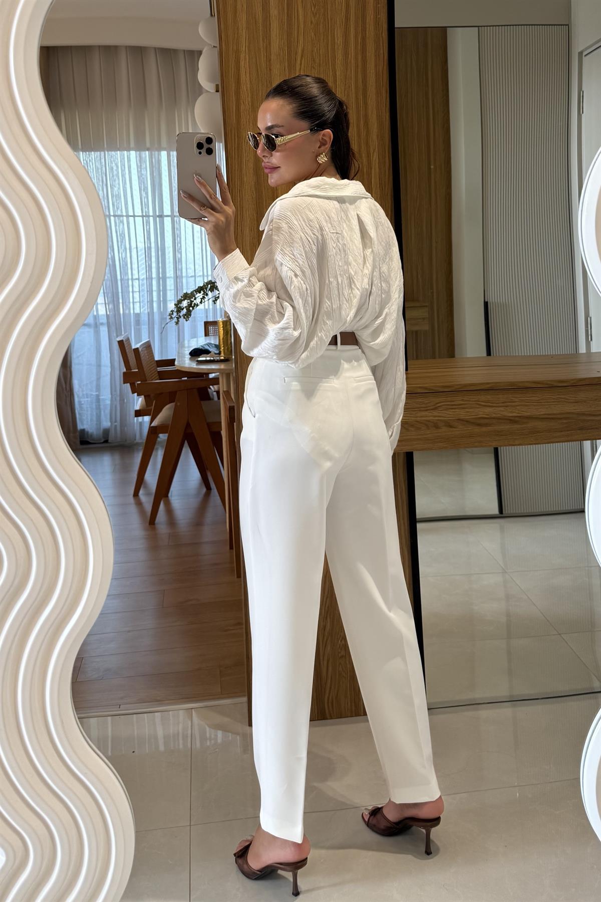 Boone Beyaz  Havuç Kesim Pantolon