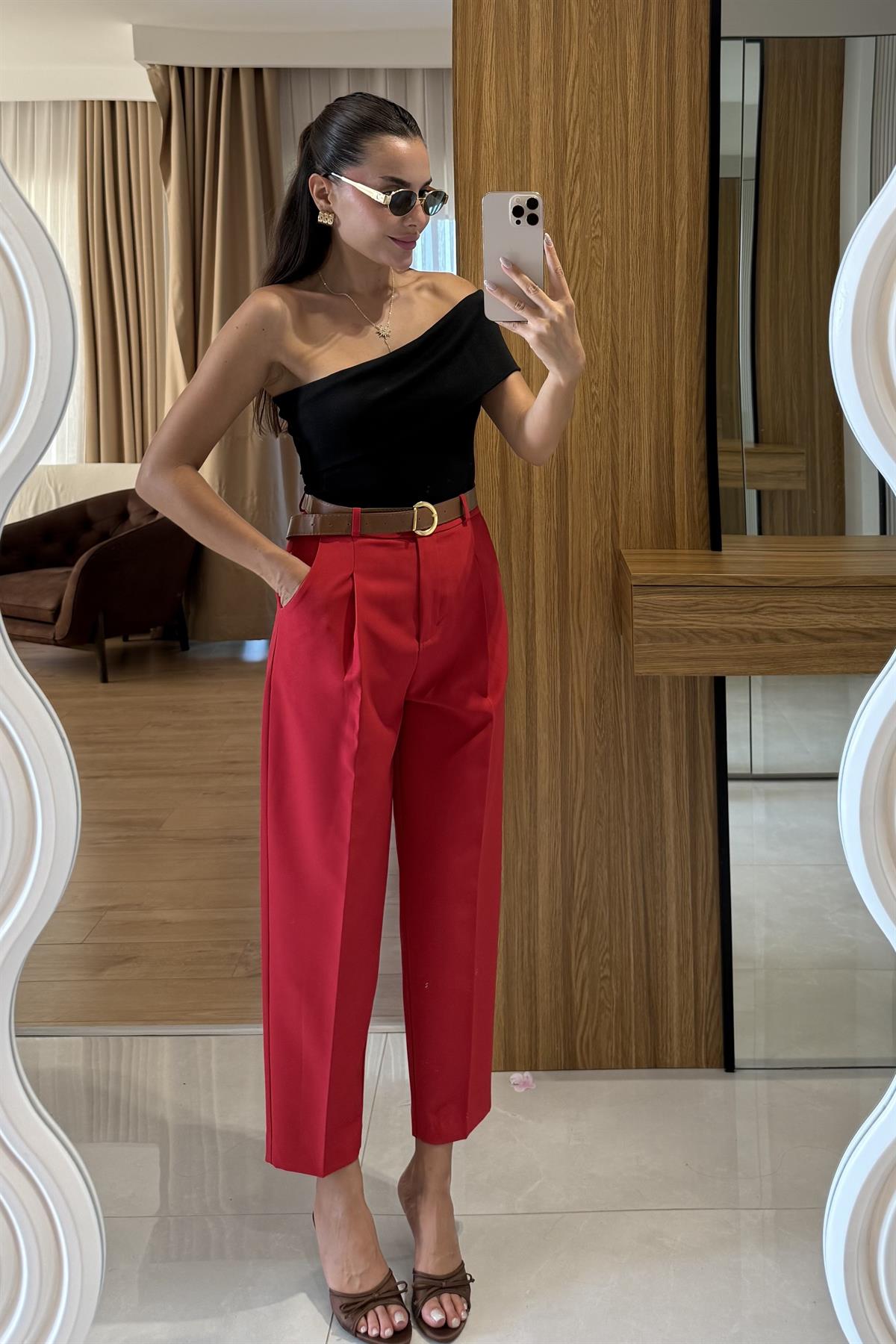 Boone Kırmızı Havuç Kesim Pantolon