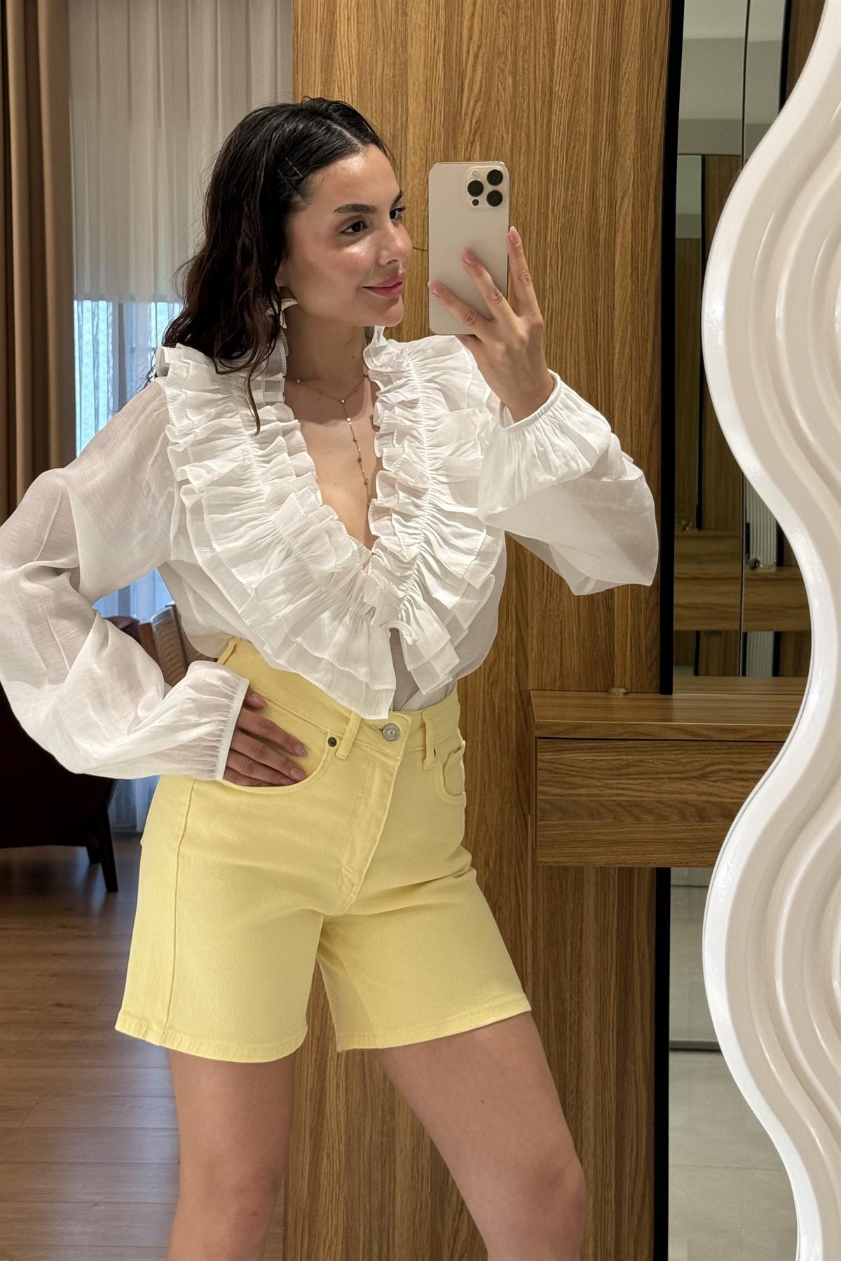 Bouti Beyaz Fırfırlı İpli Gömlek