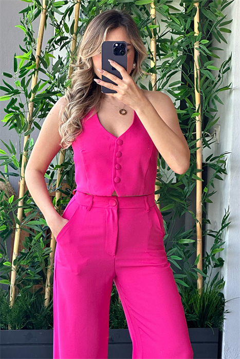 Boyundan bağlamalı fuşya crop yelek