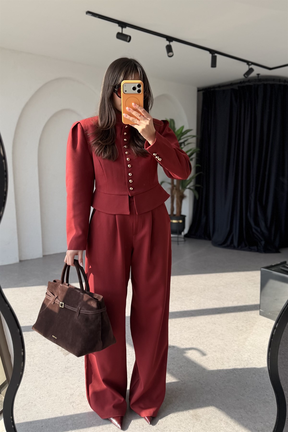 Brendon Bordo Gold Düğme Detaylı Şık Takım