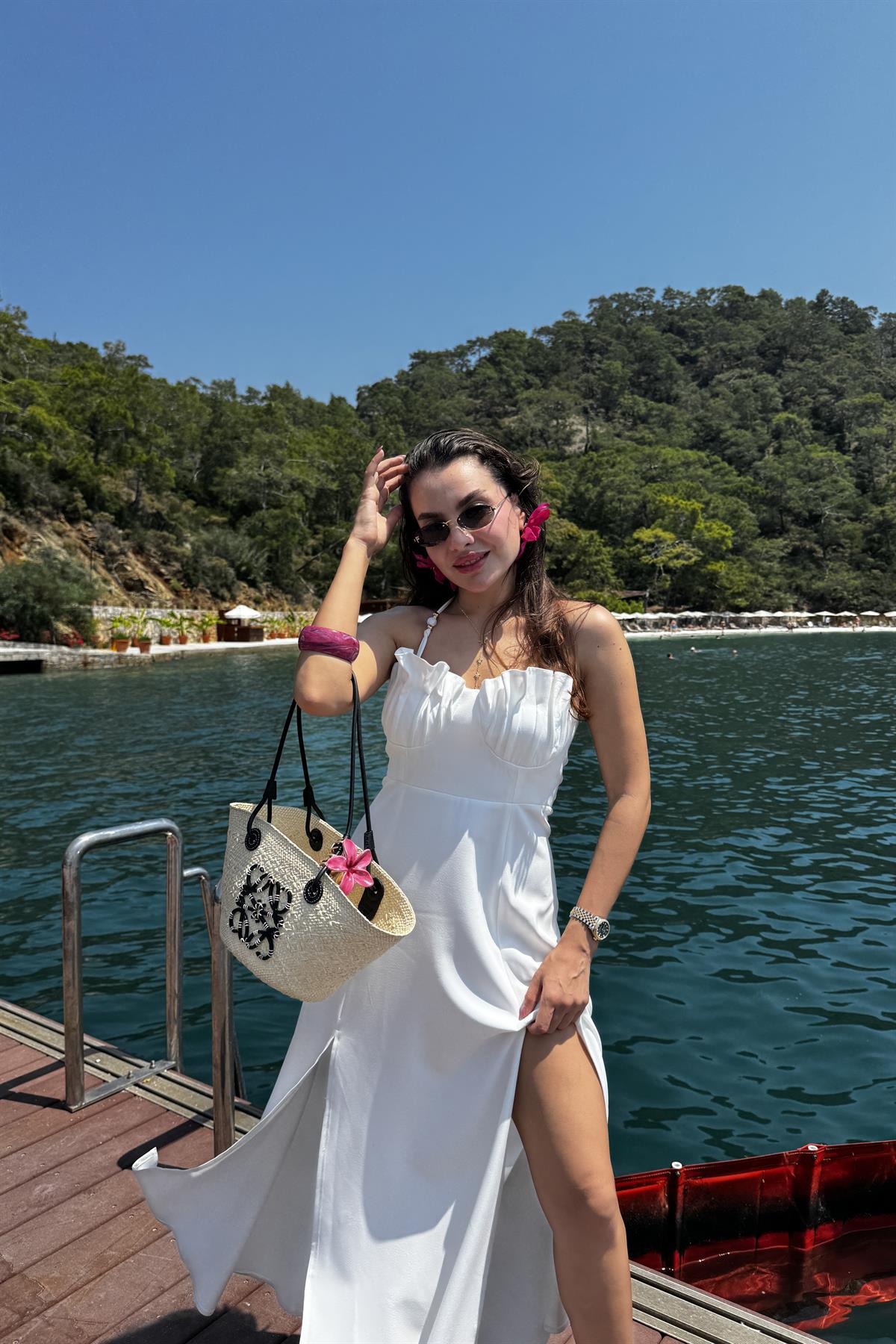 Britney Yırtmaçlı Beyaz Elbise