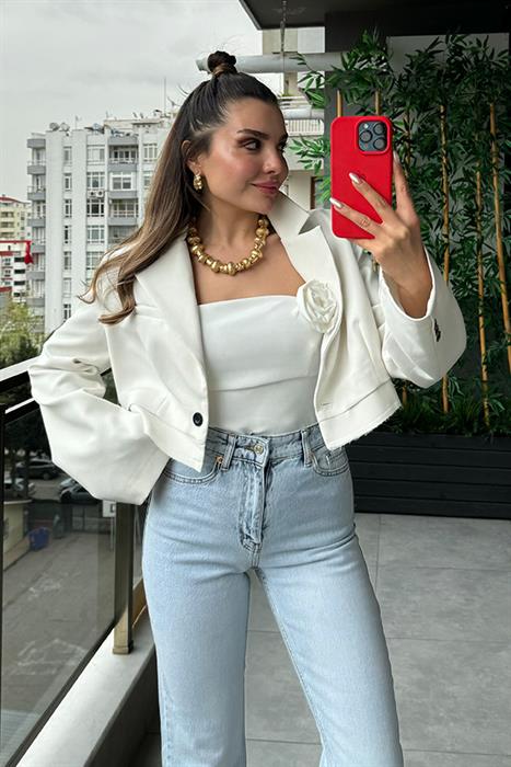 Caitlyn Beyaz Crop Ceket