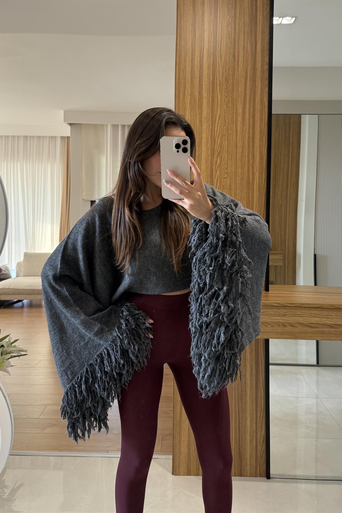 Caliente Antrasit İspanyol Kol Püsküllü Kazak