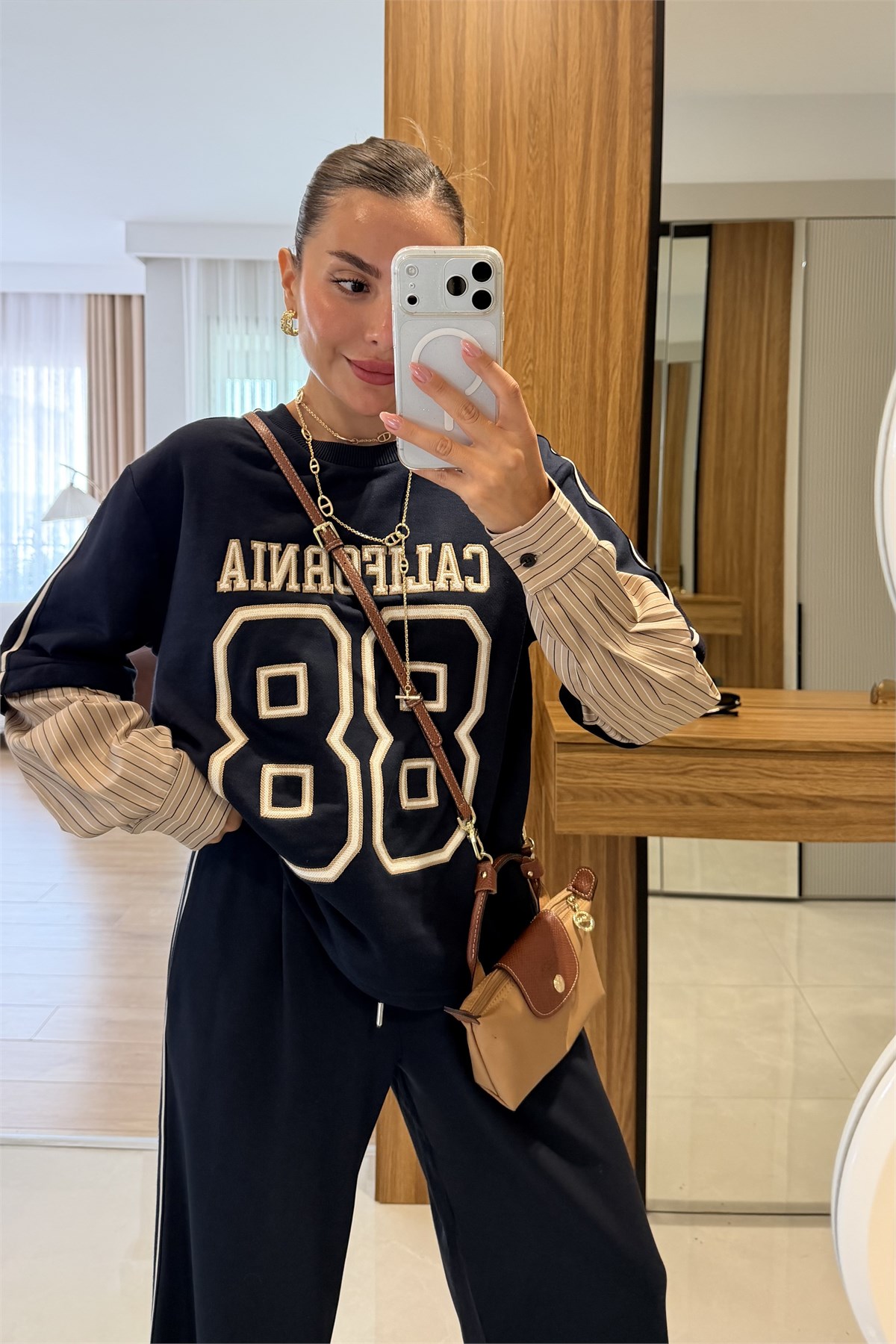 California Gömlek Detaylı Sweatshirt