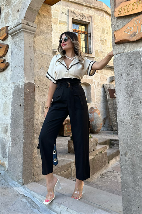 Capiedra kemerli siyah kargo havuç pantolon