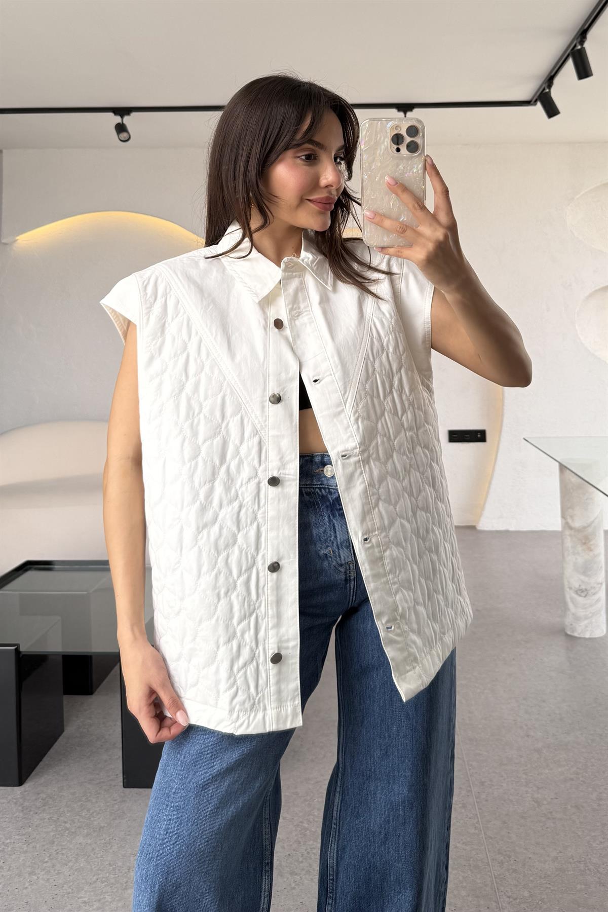 Caprice Beyaz Kapitone Yelek