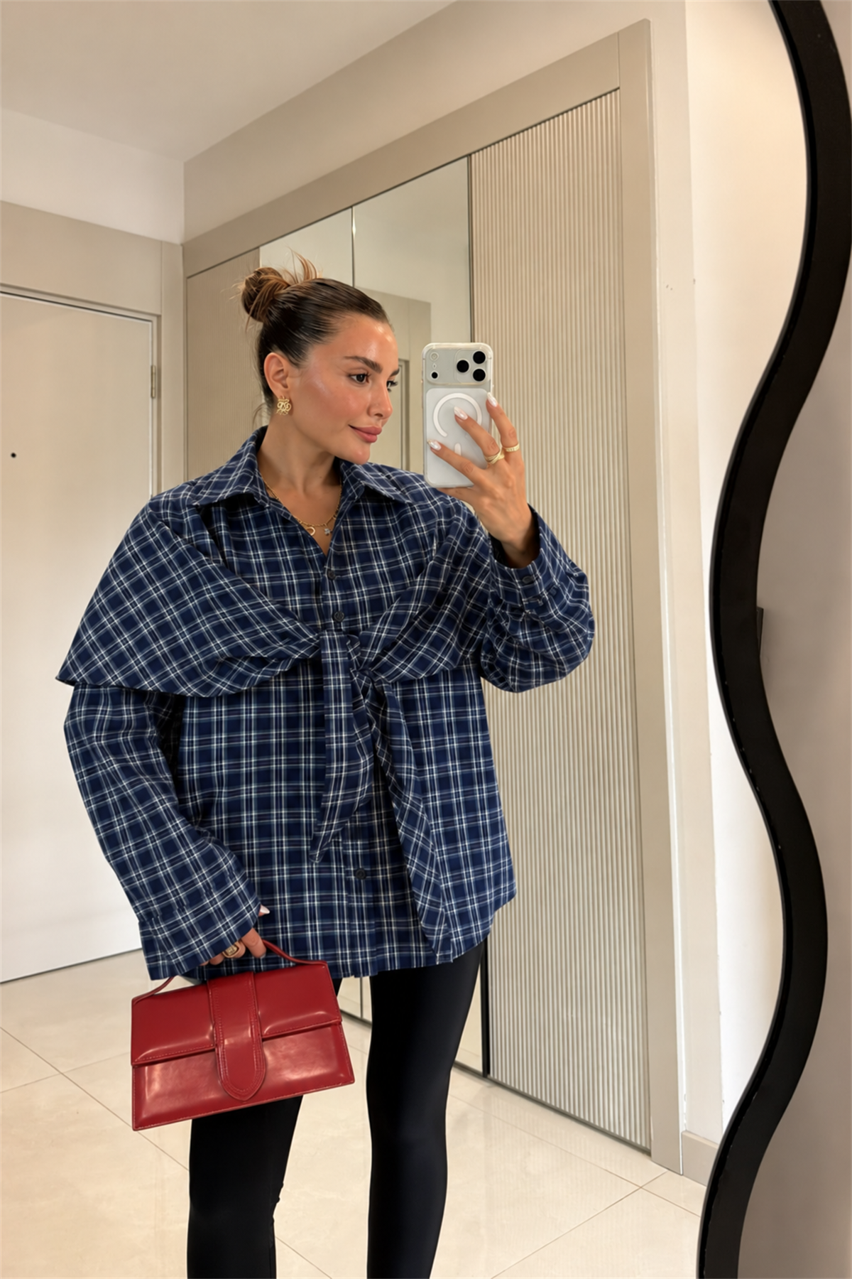 Carina Lacivert Fular Detaylı Ekose Gömlek