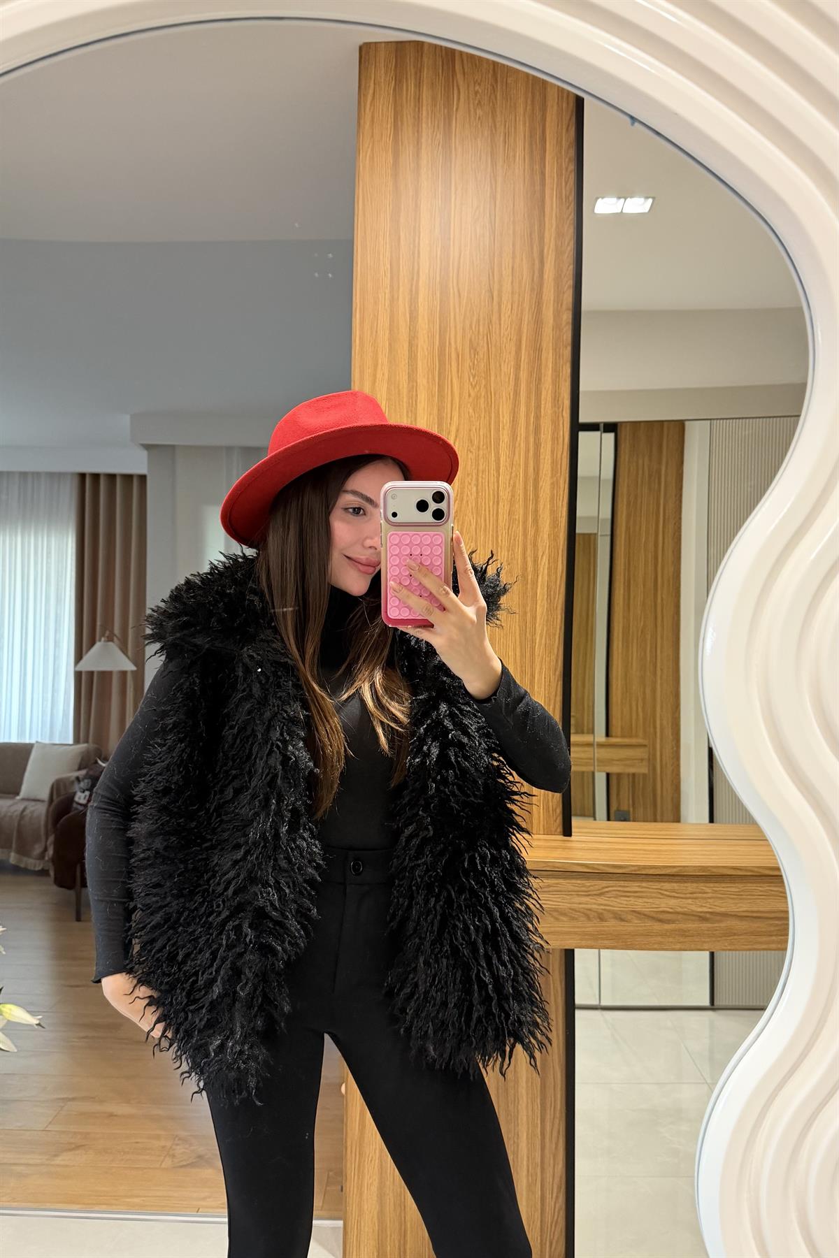 Carlos Siyah Kürk Yelek 