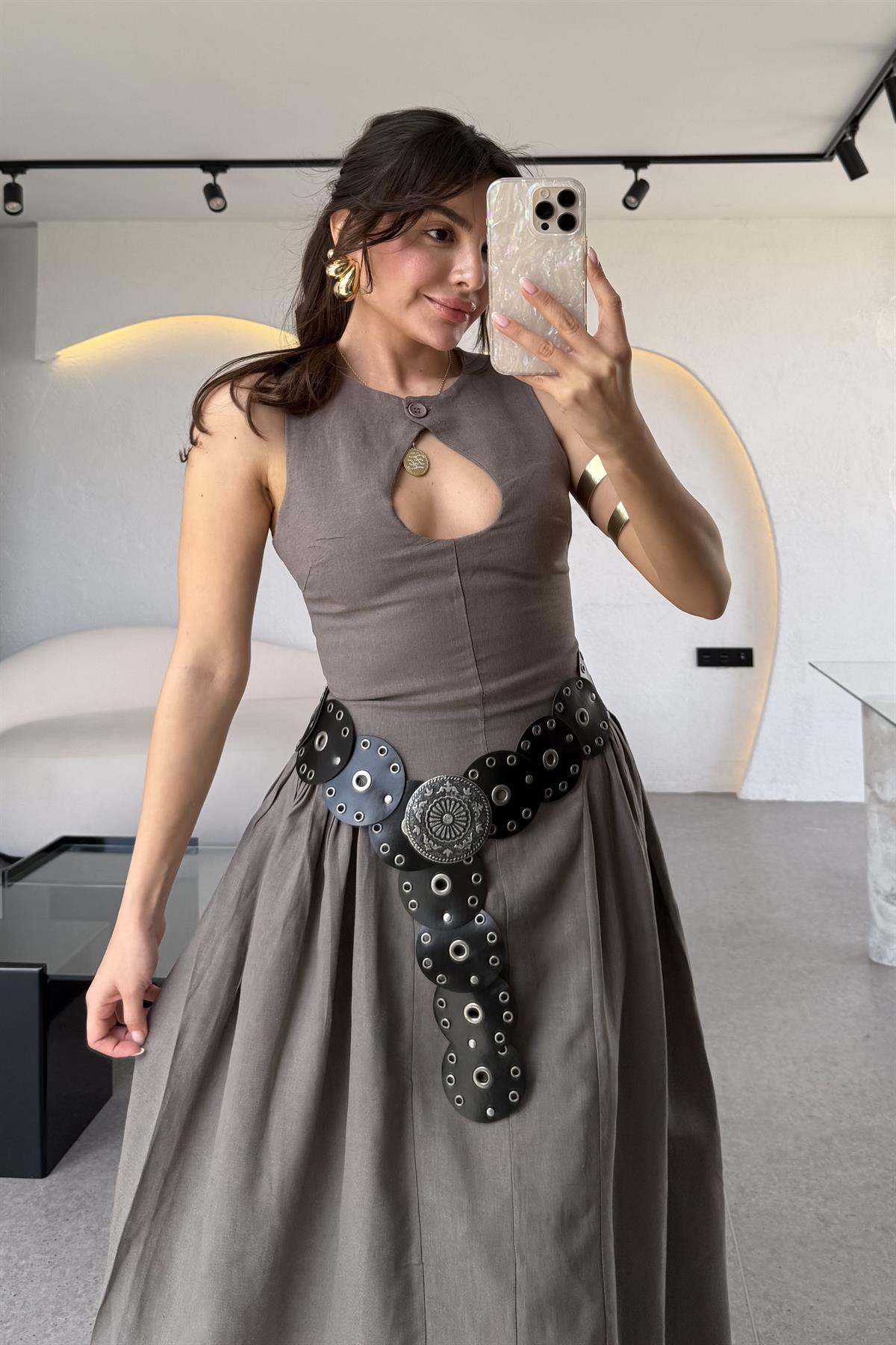 Cartella Vizon Yaka Dekolteli Belden Oturan Ham Keten Elbise