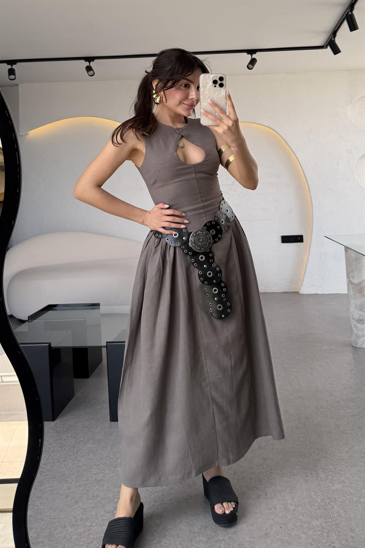 Cartella Vizon Yaka Dekolteli Belden Oturan Ham Keten Elbise