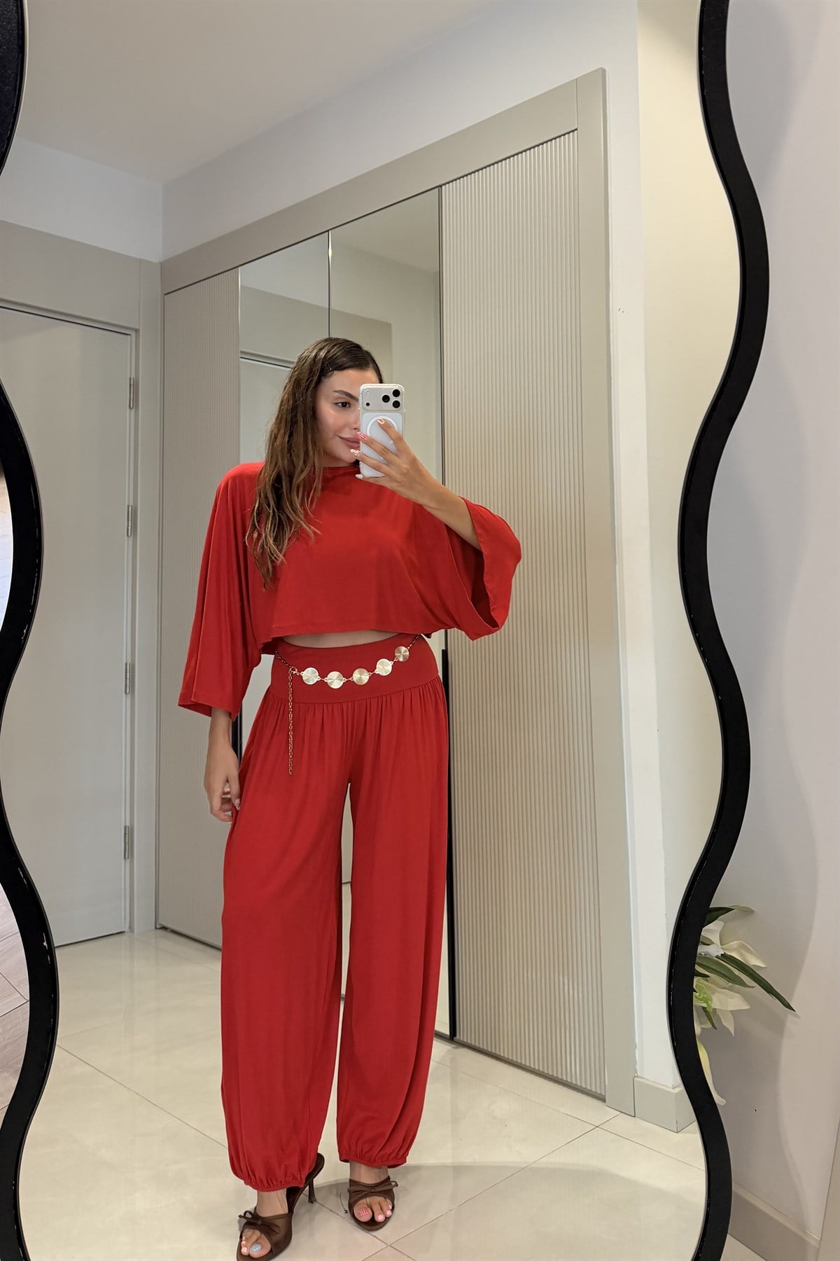 Cassidy Kırmızı Şalvar Yarasa Kol Crop Takım