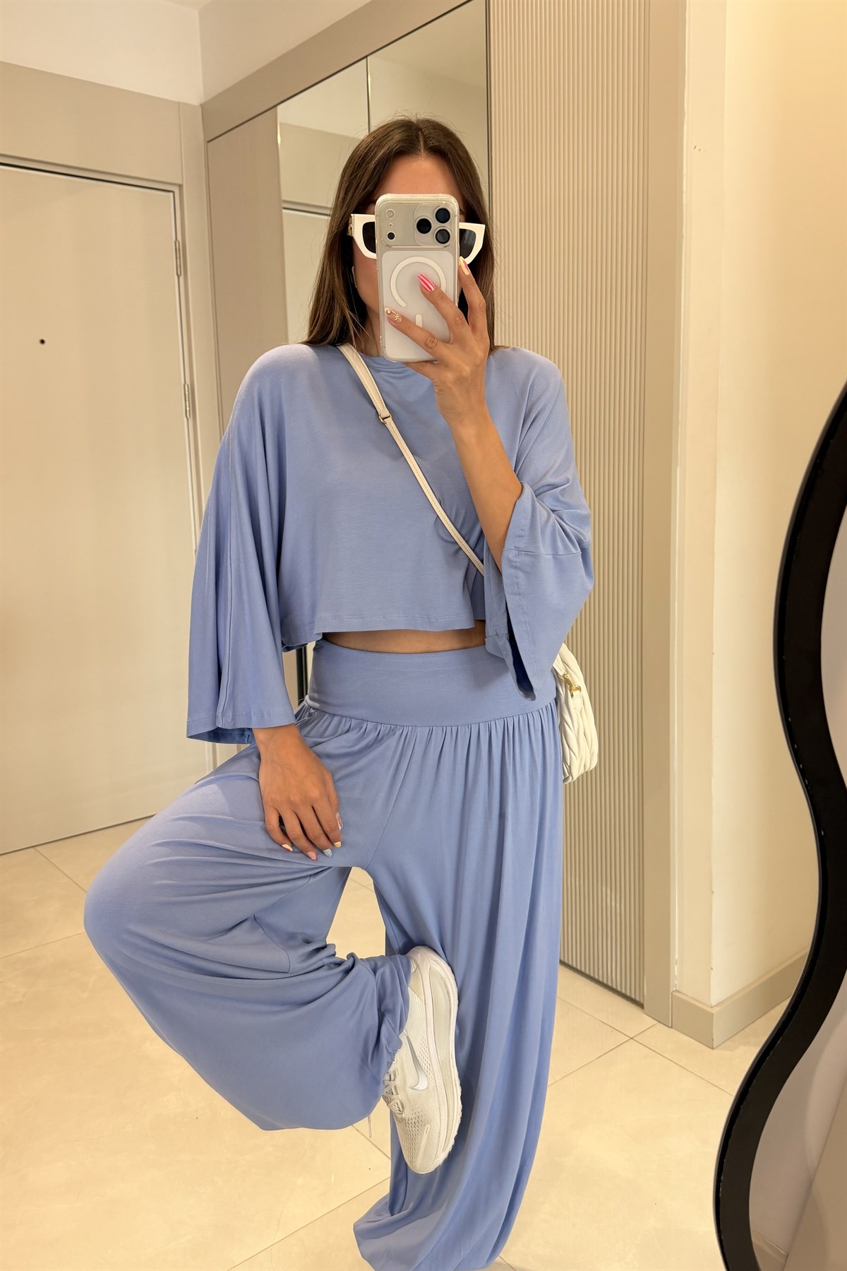 Cassidy Mavi Şalvar Yarasa Kol Crop Takım