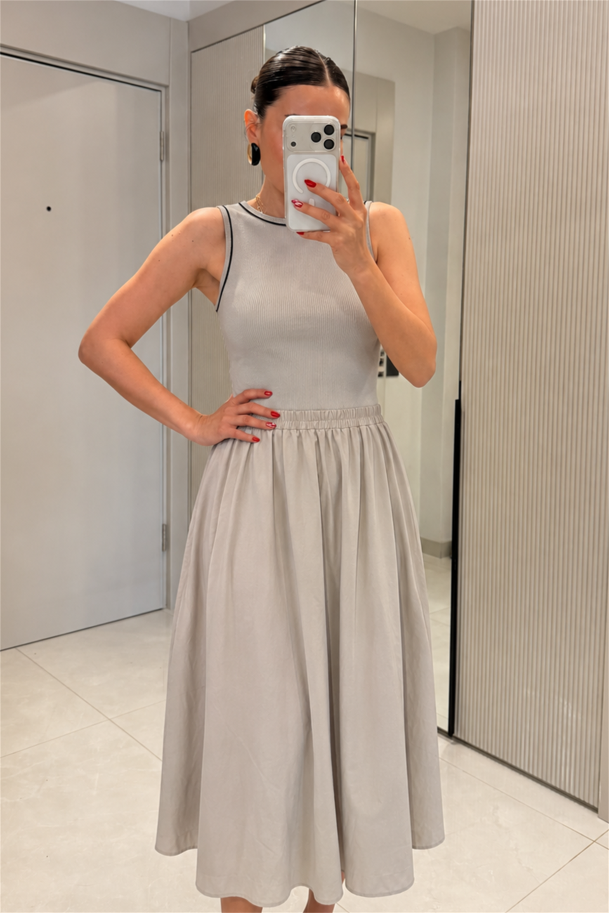 Catria Bej Halter Yaka Spor Elbise