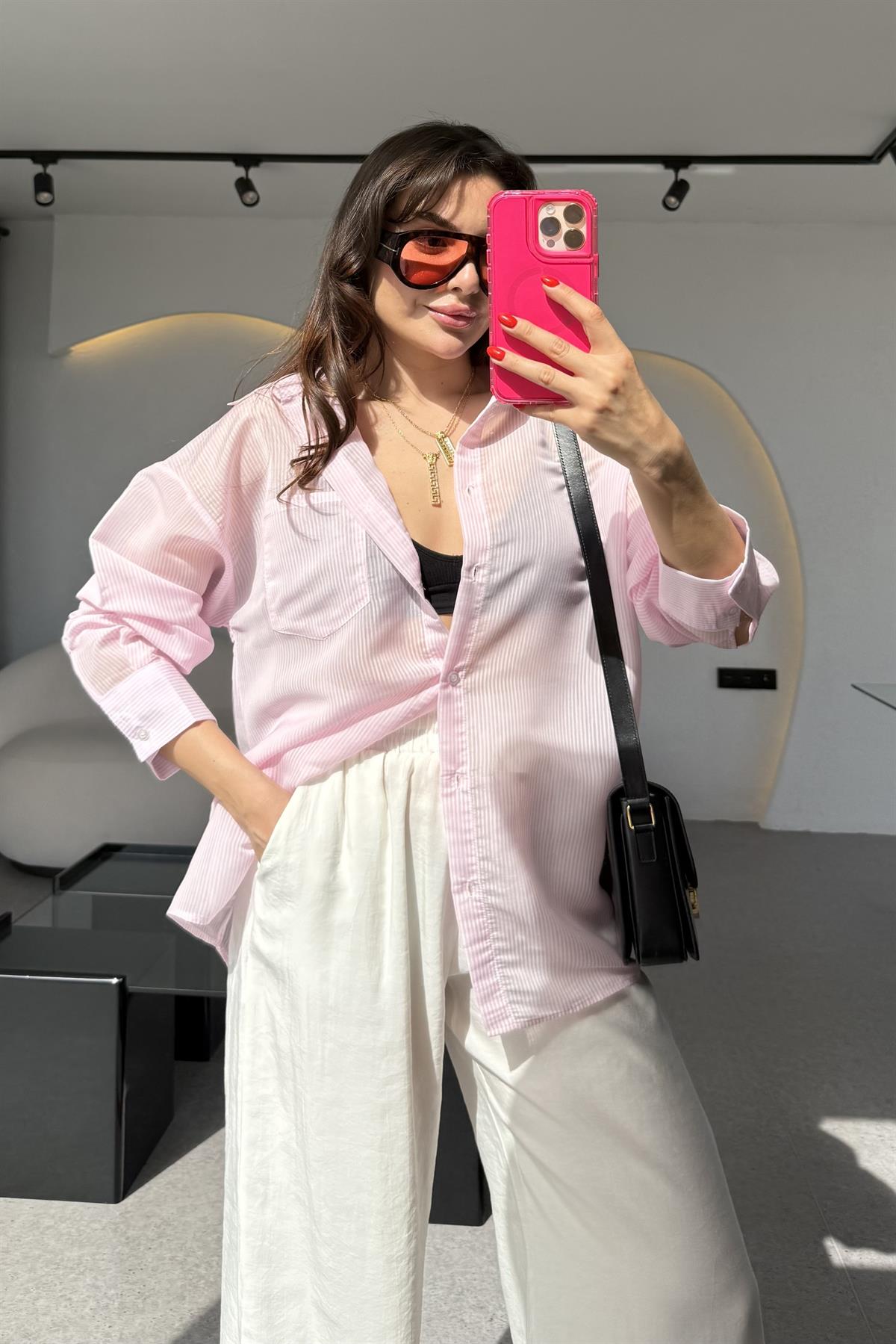 Catty Pembe Transparan Çizgili Gömlek