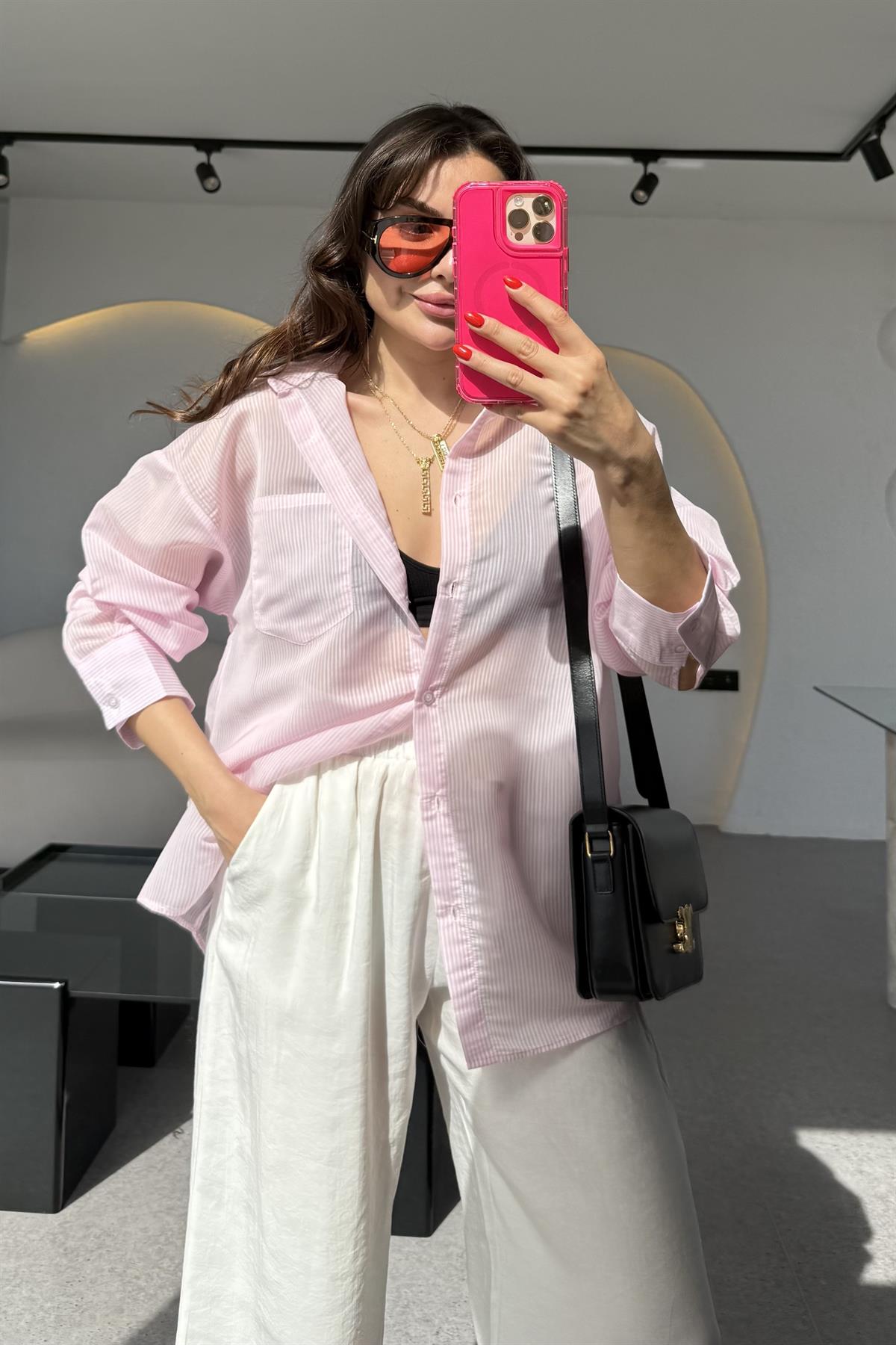 Catty Pembe Transparan Çizgili Gömlek