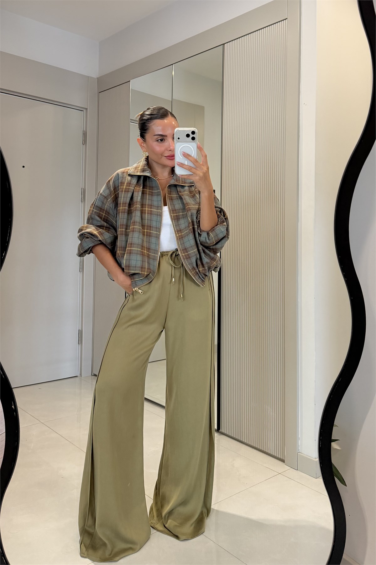 Cedric Haki Beli Lastikli Geniş Paça Pantolon